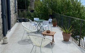 Tres Beau Studio Avec Terrasse